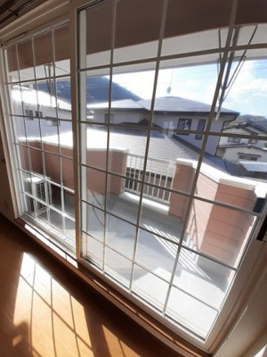 【バルコニー】 | クレストールコハクＢ | 広々としたバルコニーです