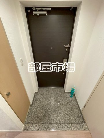ダイアパレス蔵前の玄関
