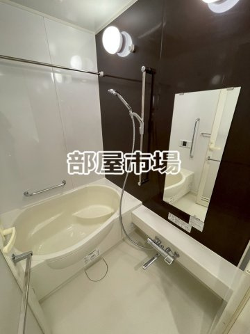 ダイアパレス蔵前の浴室