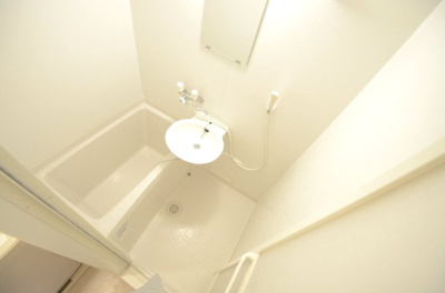 【浴室】 | レオパレスドリーム１号館 | 落ち着いた空間のお風呂です