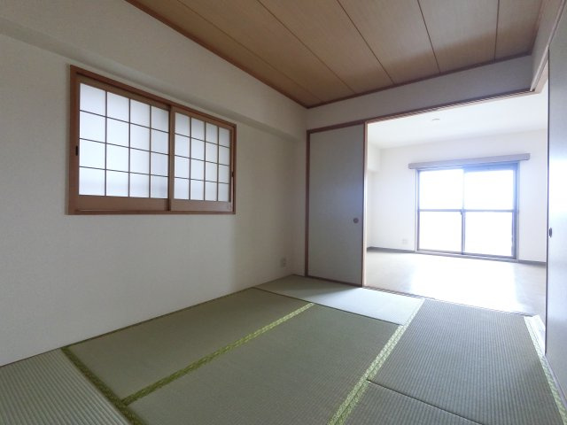 ダイアパレスライブシティ船橋の和室