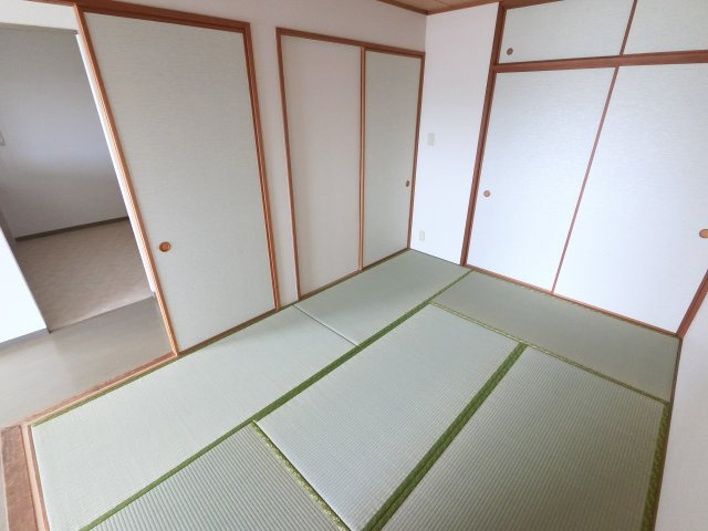 ダイアパレスライブシティ船橋の和室