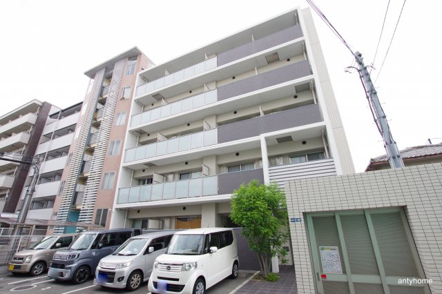 LaCASA江坂　仲介手数料無料