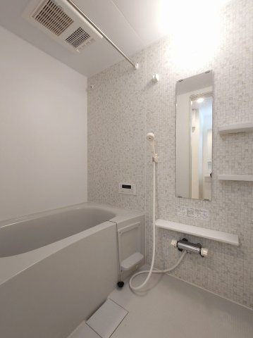 GF周船寺ルピナスの浴室
