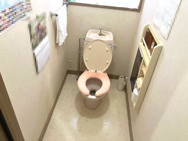 八社宮　中古戸建　6LDKのトイレ