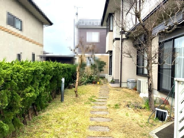 八社宮　中古戸建　6LDKの庭