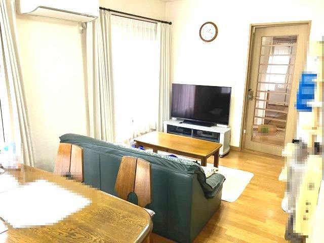 八社宮　中古戸建　6LDKの居間・リビング