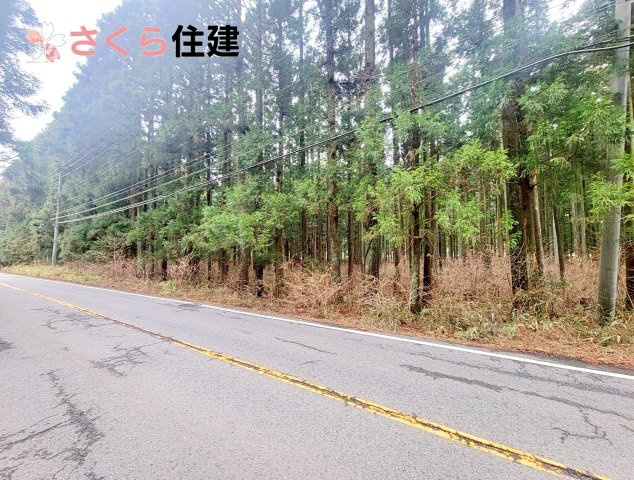 那須塩原市百村　土地の前面道路含む現地写真