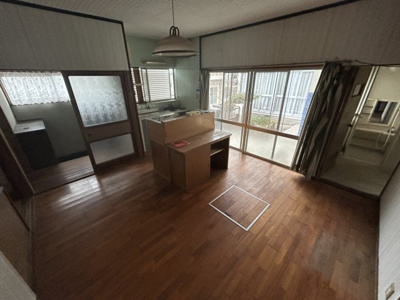 【居間・リビング】 | 呉市川尻町西三丁目　戸建