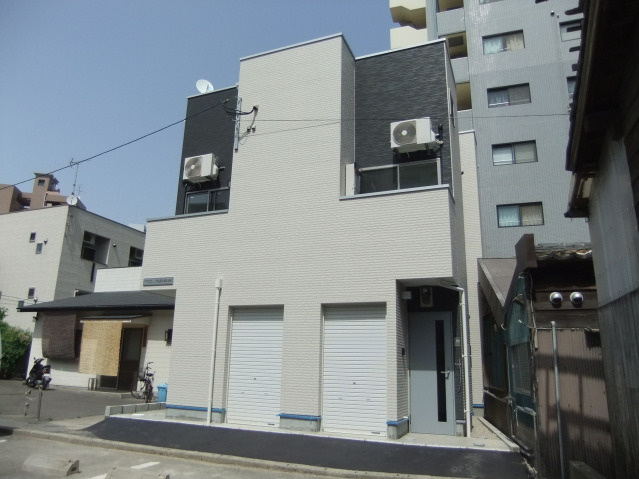 クワトロ・ヴィラ天神南