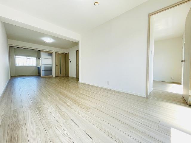 【居間・リビング】 | 第三住吉ハイツ
