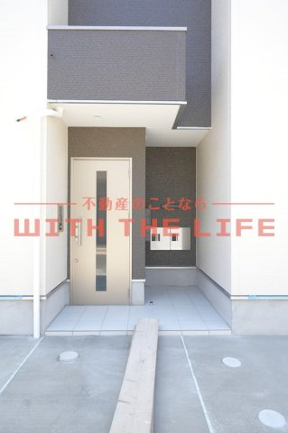 CB鳥栖グレーデのエントランス|※現状優先　同建築会社施工物件の写真