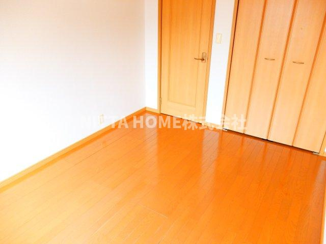 丹波市氷上町横田のアパートの子供部屋|寝室にもぴったりです＊