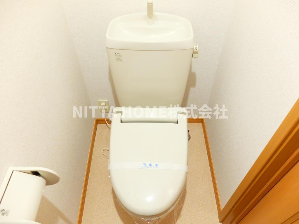 丹波市氷上町横田のアパートのトイレ|ウォシュレットも付いています＊