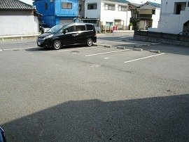 レオパレス南備後の駐車場|駐車場