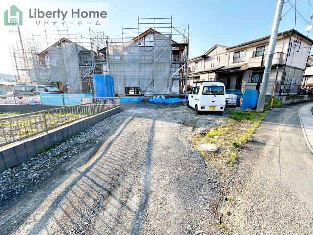 常陸太田市西三町1期　新築戸建　2号棟の駐車場