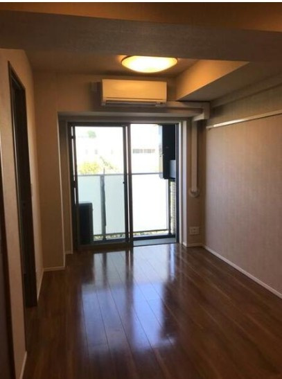 B CITY 高田馬場 alivie