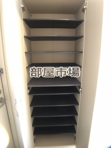 KS入谷EASTのその他|シューズボックス