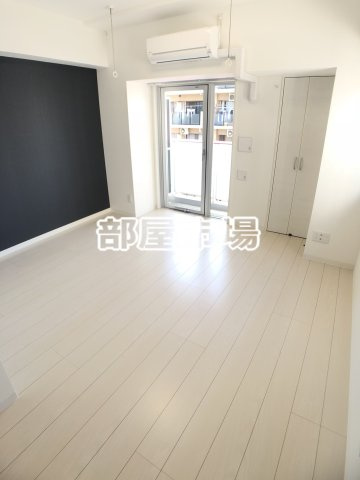KS入谷EASTの居間・リビング