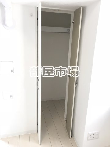 KS入谷EASTの収納|ウォークインクローゼット