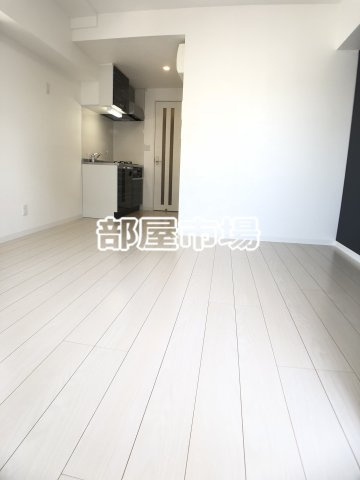 KS入谷EASTの居間・リビング