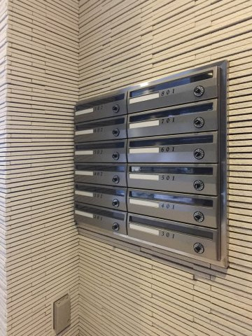 フィールズ大手門のエントランス|建物の内部です