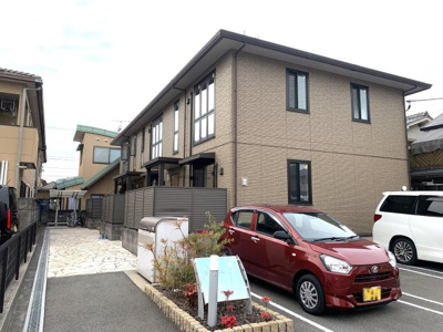 【外観】 | シェリエ | シェリエ・軽量鉄骨造