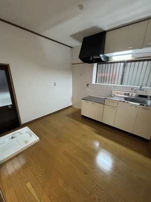 【キッチン】 | 成美町11-7貸家