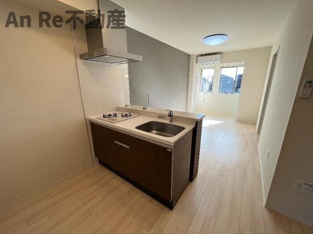 川口市大字赤井のアパートのキッチン