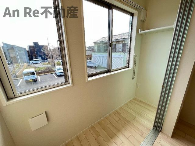 川口市大字赤井のアパートの内装