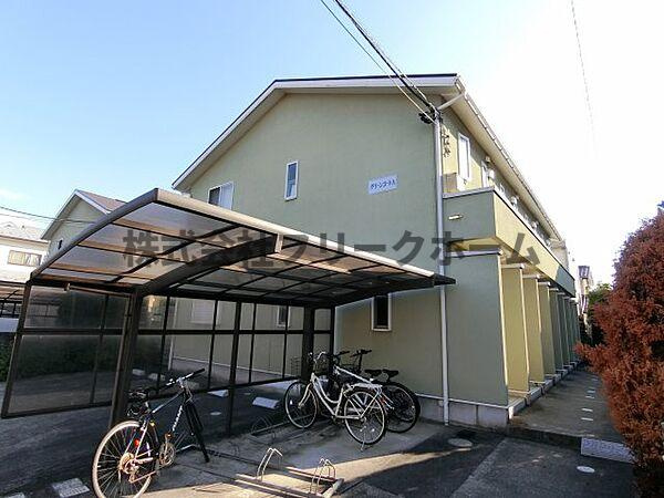 武蔵野市境南町４丁目のアパートの外観