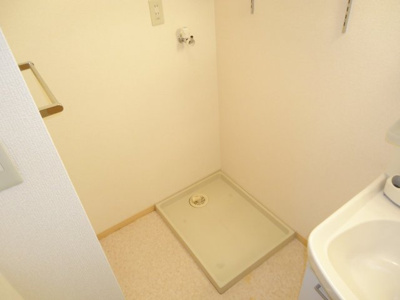 【その他】 | リヴィエール野上 | 室内洗濯機置場　※反転です