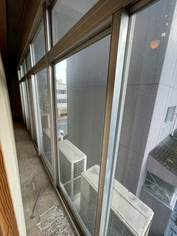 久留米市日吉町の賃貸マンションのバルコニー