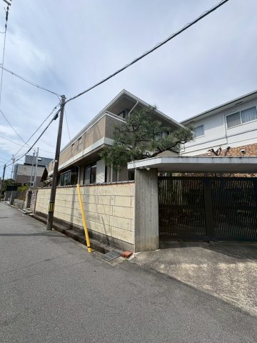 千里丘上貸家の外観