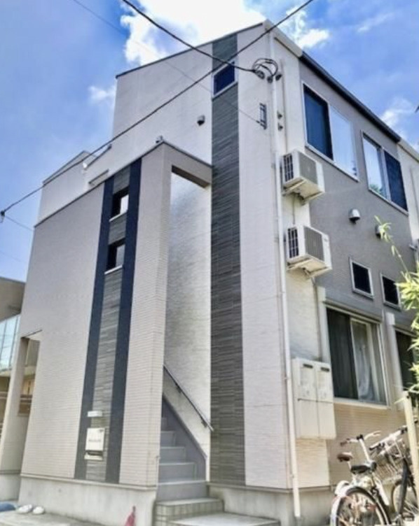 グランリュクスの外観