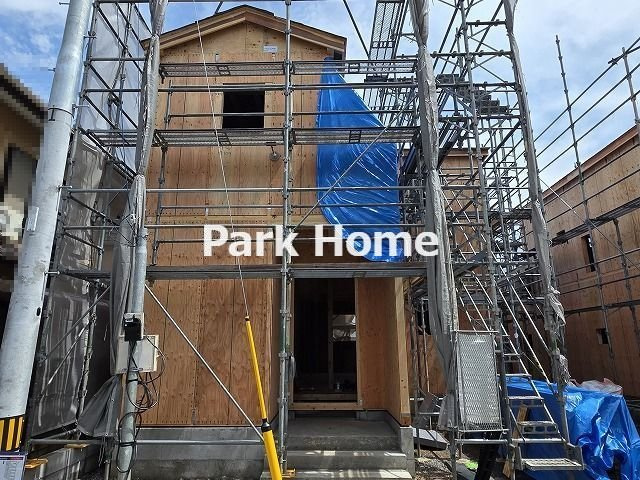 高知市東城山町-3期3棟1- 新築戸建ての外観|1号棟　2026.4月：建築中