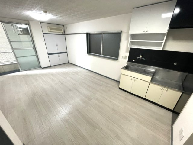 【居間・リビング】 | ピアッツァK