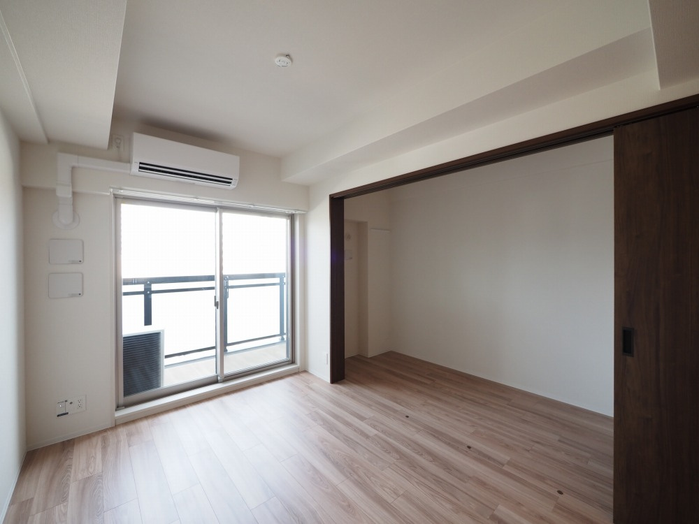 エスリードレジデンス　ザ・グラン 梅田イーストの居間・リビング