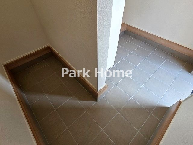 高知市東城山町-3期3棟2- 新築戸建ての収納|ウォークインクローク