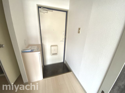 【玄関】 | シティハイツ助任