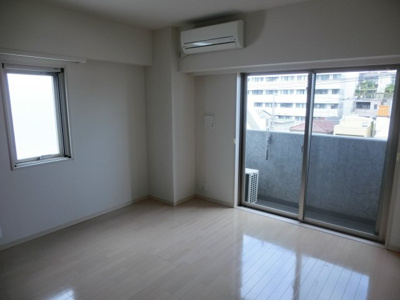 【居間・リビング】 | ヴァレッシア尾久シティⅡ