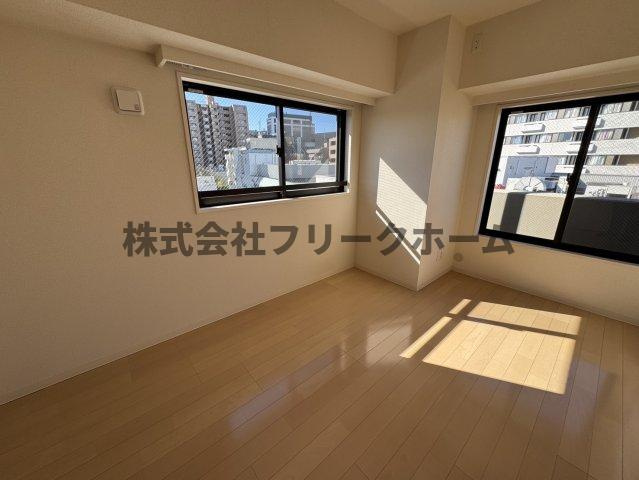 武蔵野市中町２丁目の賃貸マンションの寝室