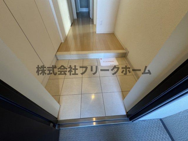 武蔵野市中町２丁目の賃貸マンションの玄関