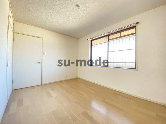 第3グリーンハイツの洋室