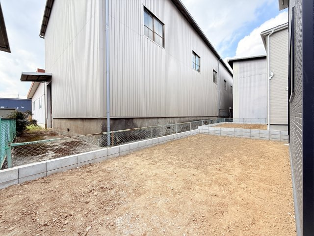 常総市水海道天満町第3　新築戸建　2号棟の庭