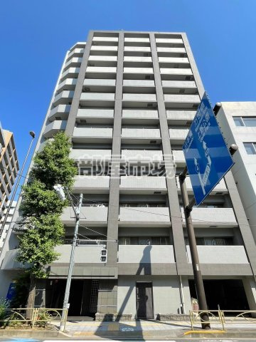 LA. スイート上野の外観