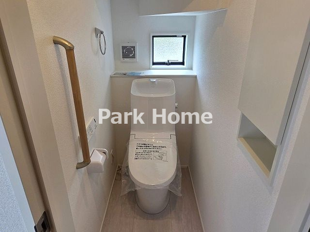 高知市東城山町-3期3棟3- 新築戸建てのトイレ|１F:トイレ