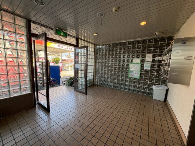 サンコート小澤のロビー