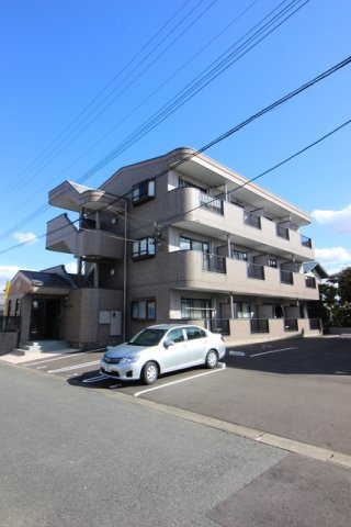 ビューカトレアの駐車場