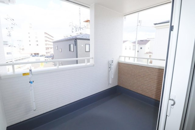 郡山市大槻町字広町　　　１号棟　　　桑野小学校、郡山第６中学区　のバルコニー